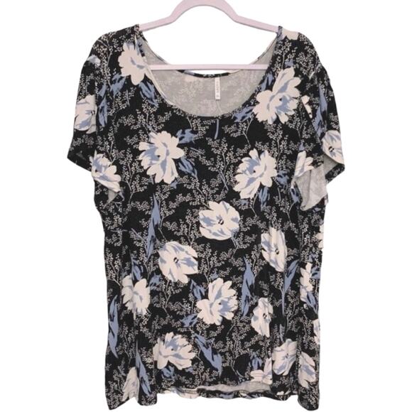 Cathy Floral V-Neck Short Sleeve Top 2X Black Blue Stretchy Lightweight Tee - Picture 2 of 6